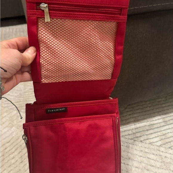 Travelon Red Crossbody Bag - Picture 6 of 10